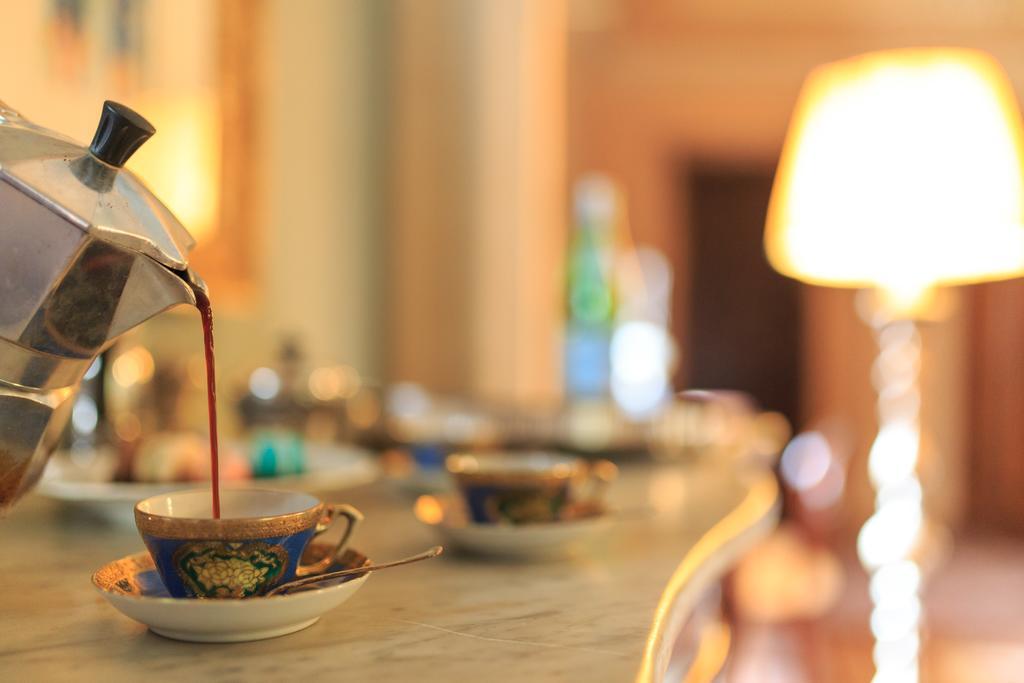 Casa Rosati Hotell Fontecchio Eksteriør bilde