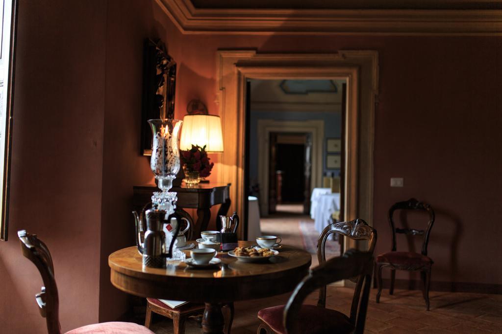 Casa Rosati Hotell Fontecchio Eksteriør bilde