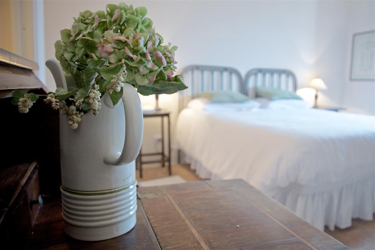 Casa Rosati Hotell Fontecchio Eksteriør bilde
