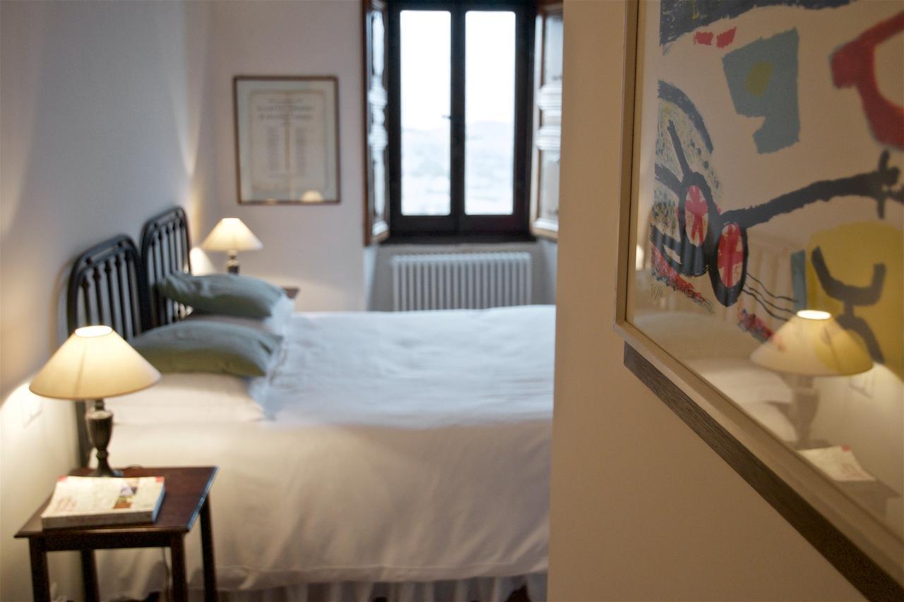 Casa Rosati Hotell Fontecchio Eksteriør bilde